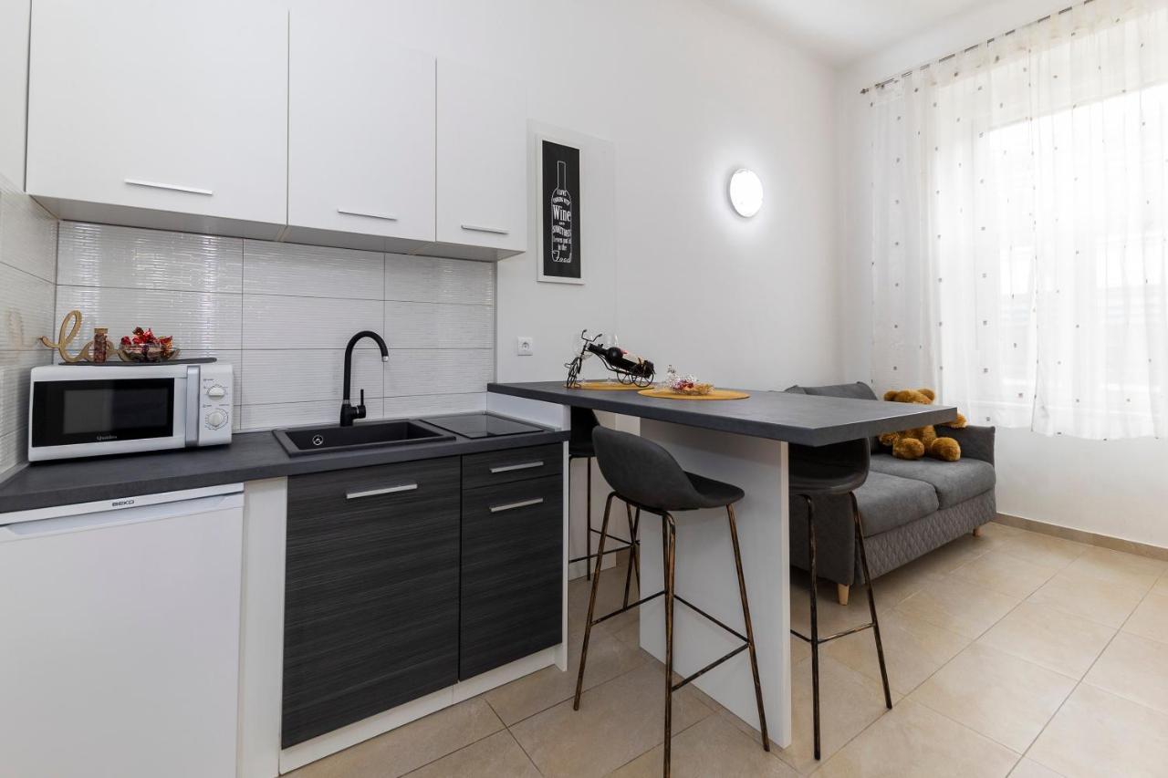 Apartments & Rooms Kolovare Beach 3, Задар Екстериор снимка