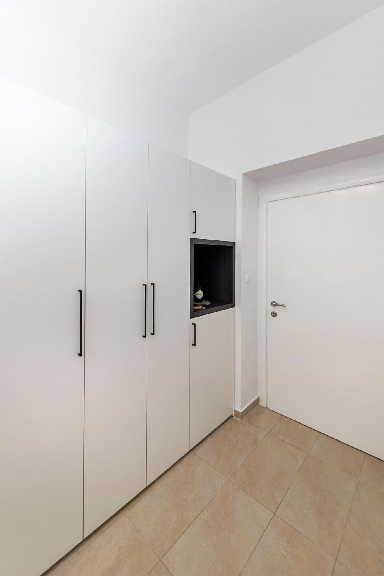 Apartments & Rooms Kolovare Beach 3, Задар Екстериор снимка