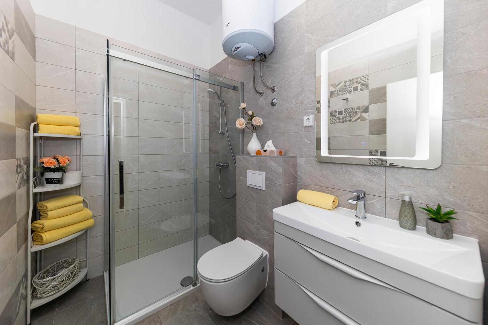 Apartments & Rooms Kolovare Beach 3, Задар Екстериор снимка