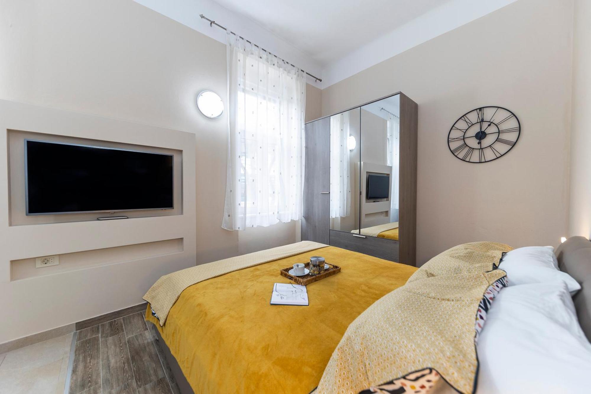 Apartments & Rooms Kolovare Beach 3, Задар Екстериор снимка